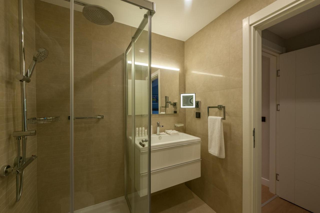 The Superior Living Batisehir Apartment อิสตันบูล ภายนอก รูปภาพ